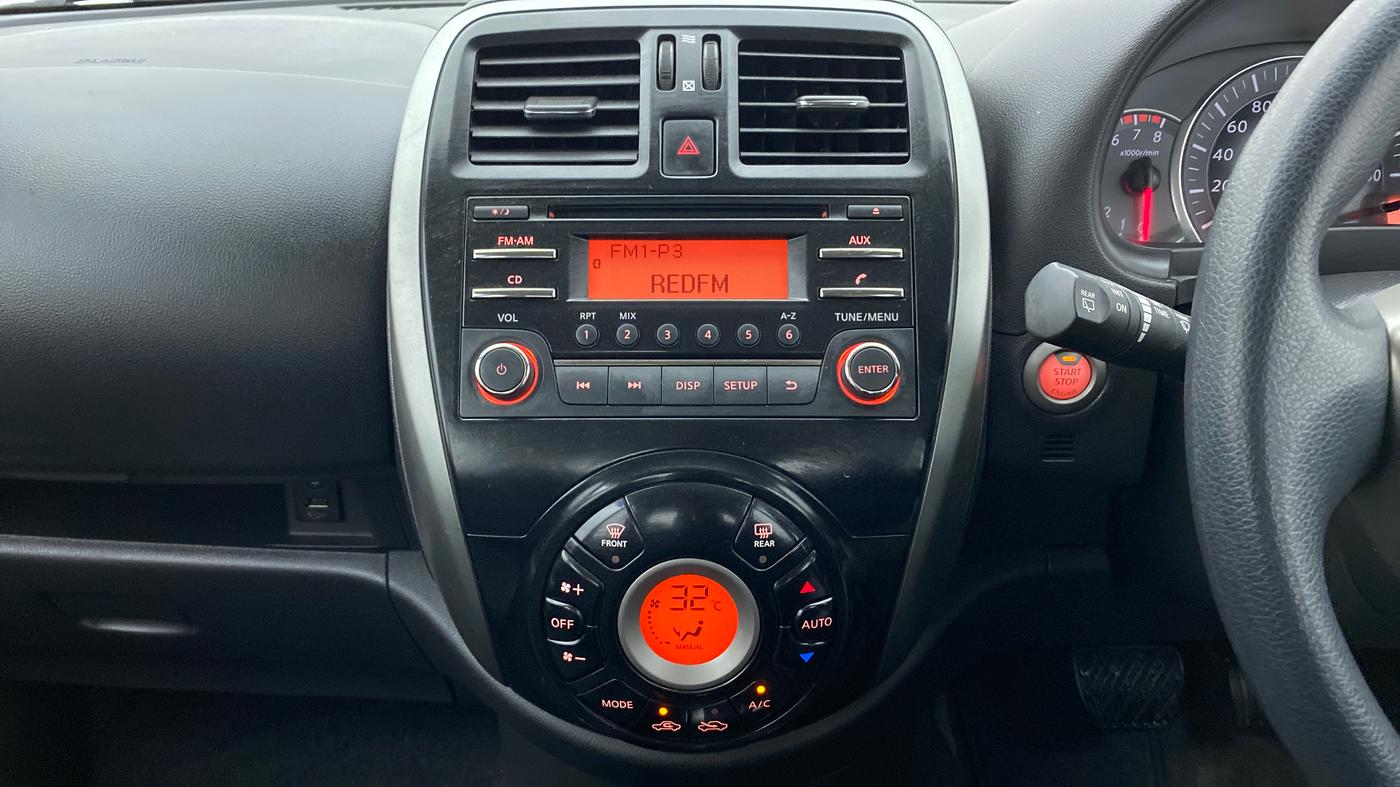 2016 Nissan Micra XV CVT, Petrol, Automatic, 51,567 km, Air Conditioner