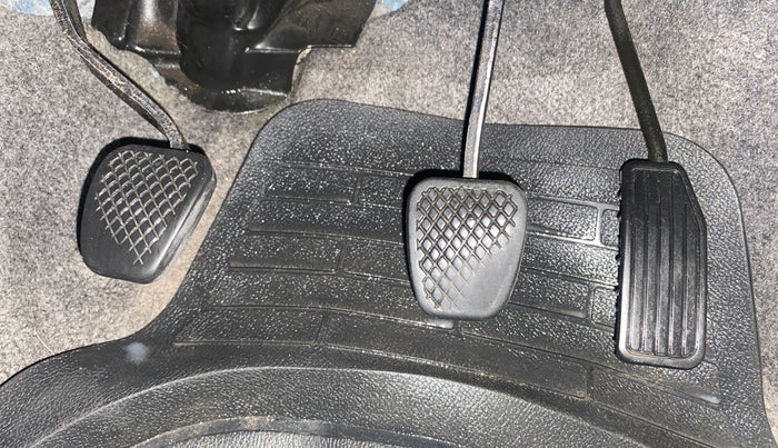 2014 Honda Amaze 1.5L I-DTEC S, Diesel, Manual, 94,854 km, Pedals