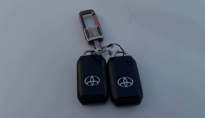 2024 Toyota URBAN CRUISER HYRYDER G NEO DRIVE, Petrol, Manual, 23,486 km, Key Close Up
