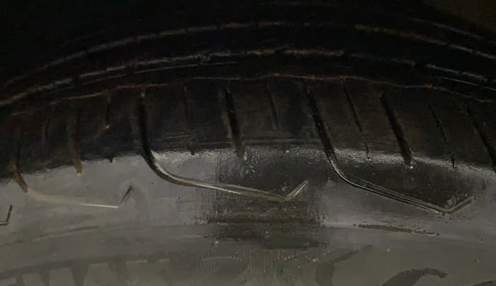 2019 Skoda Rapid STYLE 1.5 TDI AT, Diesel, Automatic, 95,582 km, Left Front Tyre Tread