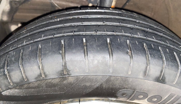 2024 Maruti Baleno DELTA 1.2 AGS, Petrol, Automatic, 30,517 km, Left Front Tyre Tread