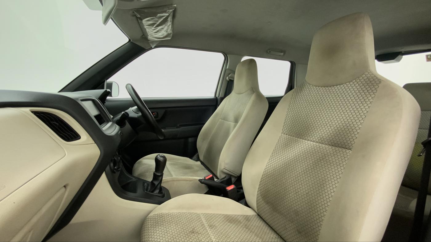 2020 Maruti New Wagon-R LXI CNG (O) 1.0, CNG, Manual, 66,284 km, Right Side Front Door Cabin