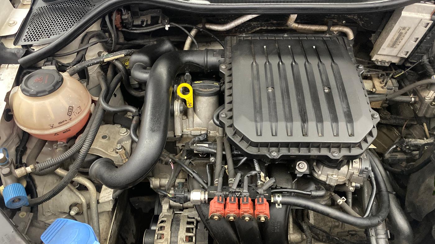 2019 Volkswagen Ameo TRENDLINE 1.0L, CNG, Manual, 86,500 km, Engine View - Right