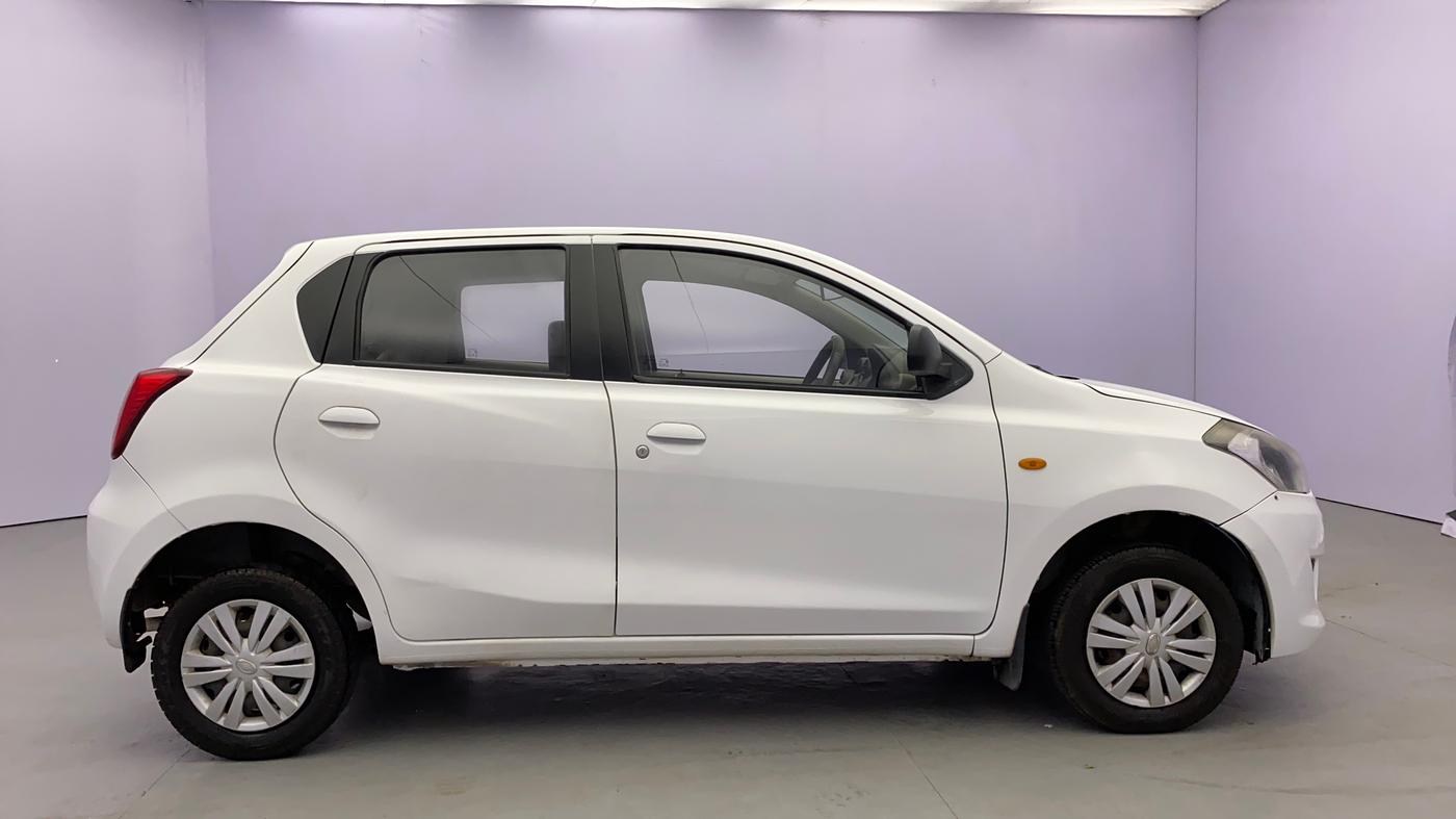 2014 Datsun Go T, Petrol, Manual, 61,184 km, Right Side View