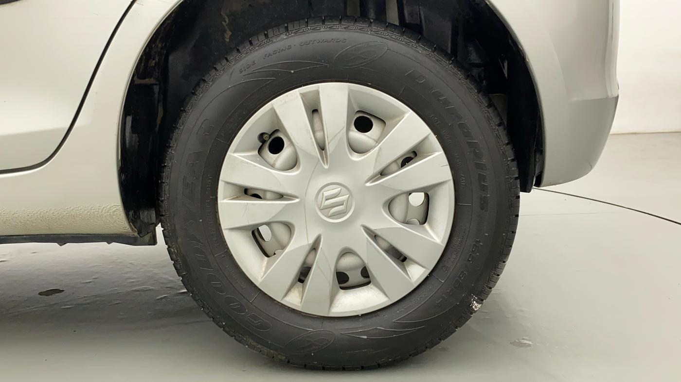 2017 Maruti Swift LXI (O), Petrol, Manual, 9,862 km, Left Rear Wheel