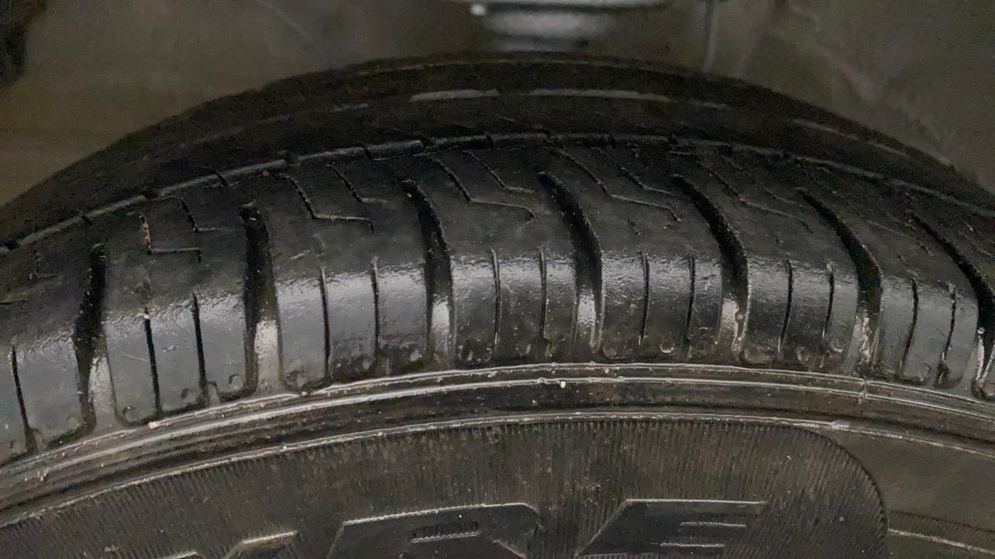 2019 Maruti S PRESSO VXI+, Petrol, Manual, 68,687 km, Left Front Tyre Tread