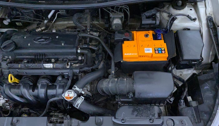 2015 Hyundai Verna FLUIDIC 4S 1.6 VTVT SX, Petrol, Manual, 68,525 km, Engine View - Left