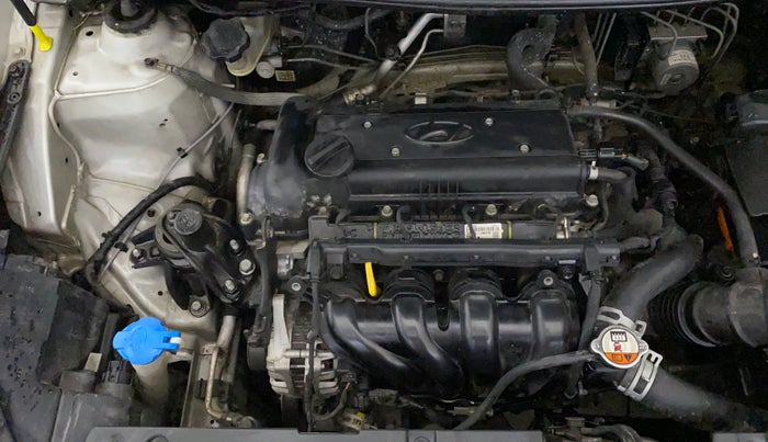 2015 Hyundai Verna FLUIDIC 4S 1.6 VTVT SX, Petrol, Manual, 68,525 km, Engine View - Right