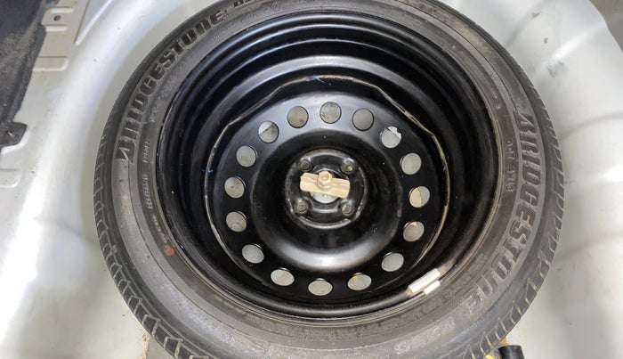 2015 Hyundai Verna FLUIDIC 4S 1.6 VTVT SX, Petrol, Manual, 68,525 km, Spare Tyre