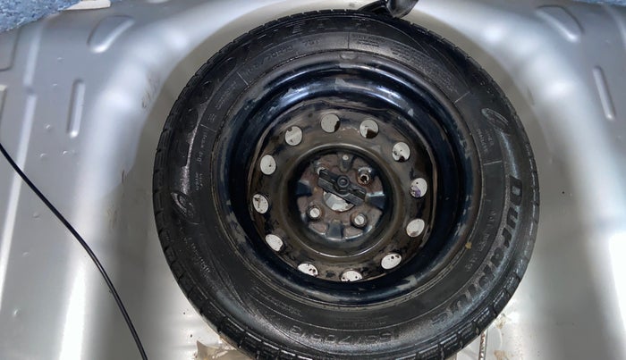 2015 Hyundai Eon MAGNA +, Petrol, Manual, 37,276 km, Spare Tyre