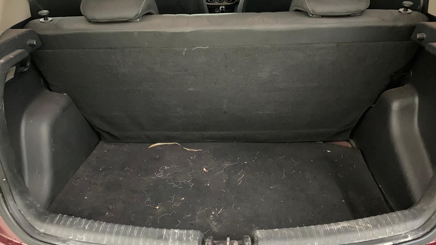 2014 Hyundai Grand i10 ASTA AT 1.2 KAPPA VTVT, Petrol, Automatic, 68,216 km, Boot Inside