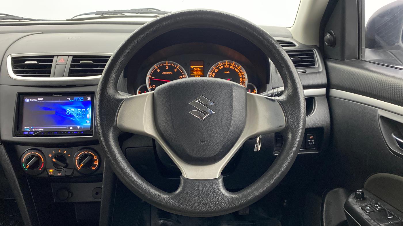 2013 Maruti Swift VDI, Diesel, Manual, 50,384 km, Steering Wheel Close Up