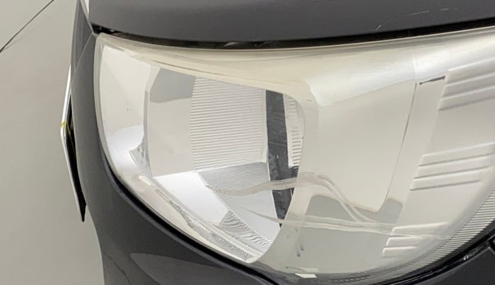 2015 Maruti Alto K10 VXI, Petrol, Manual, 82,061 km, Left headlight - Minor scratches