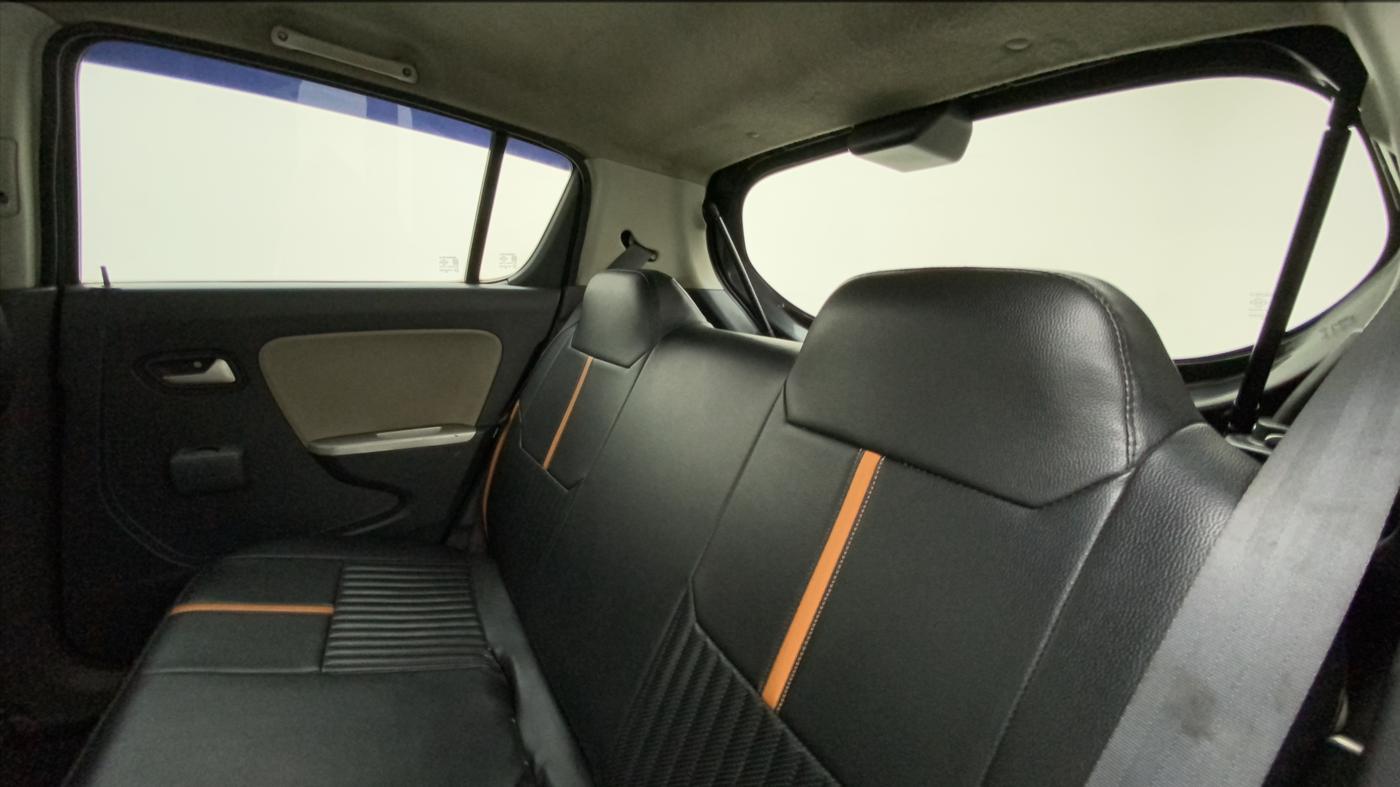 2015 Maruti Alto K10 VXI, Petrol, Manual, 82,061 km, Right Side Rear Door Cabin