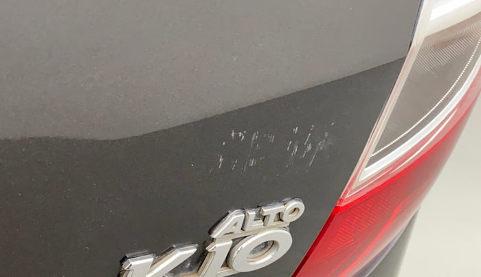 2015 Maruti Alto K10 VXI, Petrol, Manual, 82,061 km, Dicky (Boot door) - Minor scratches