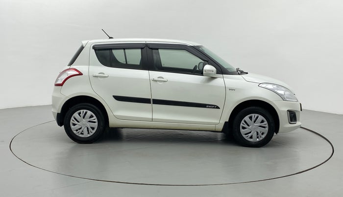 2016 Maruti Swift VXI OPT, Petrol, Manual, 27,254 km, Right Side View