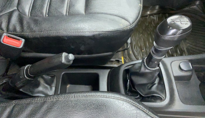 2018 Renault Kwid RXL, Petrol, Manual, 48,195 km, Gear Lever