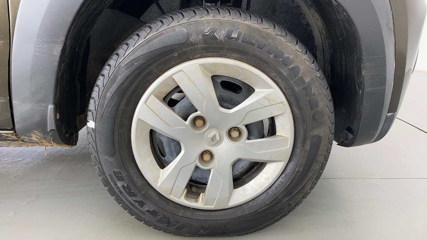 2018 Renault Kwid RXL, Petrol, Manual, 48,195 km, Right Front Wheel