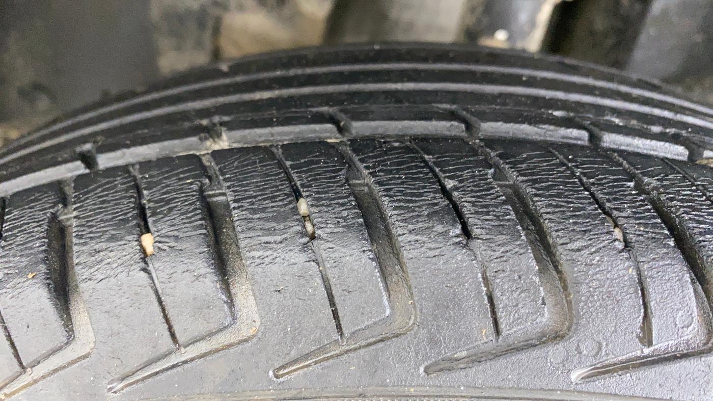 2018 Renault Kwid RXL, Petrol, Manual, 48,195 km, Left Front Tyre Tread