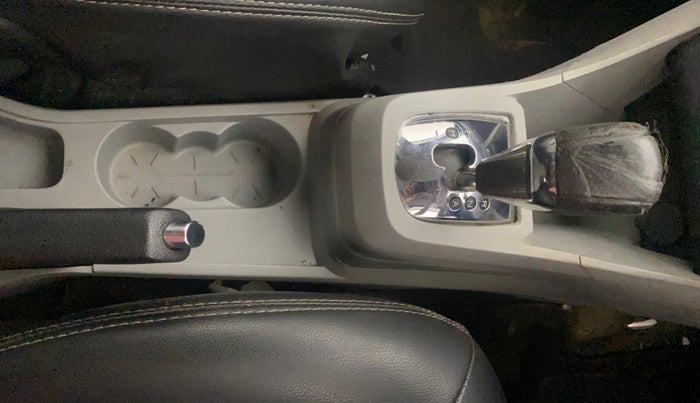 2020 Tata Tiago XZA PLUS PETROL, Petrol, Automatic, 1,25,942 km, Gear Lever