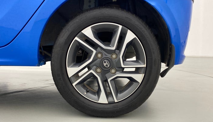 2020 Tata Tiago XZ+ 1.2 Revotron, Petrol, Manual, 9,686 km, Left Rear Wheel
