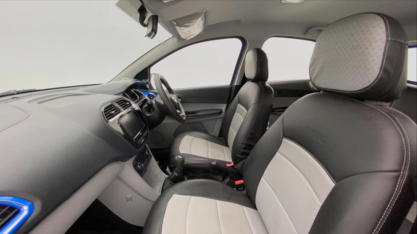 2020 Tata Tiago XZ+ 1.2 Revotron, Petrol, Manual, 9,686 km, Right Side Front Door Cabin