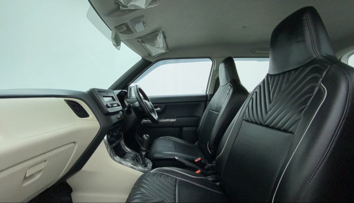 2019 Maruti New Wagon-R VXI 1.2, Petrol, Manual, 50,007 km, Right Side Front Door Cabin