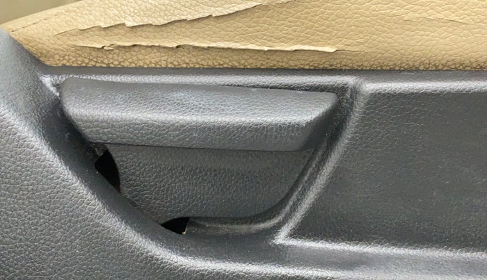 2018 Hyundai Eon ERA PLUS, Petrol, Manual, 51,864 km, Driver Side Adjustment Panel