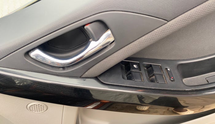 2019 Tata NEXON XZ PLUS PETROL, Petrol, Manual, 56,472 km, Driver Side Door Panels Control