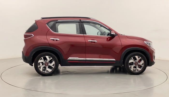2021 KIA SONET GTX PLUS 1.5, Diesel, Manual, 41,715 km, Right Side View