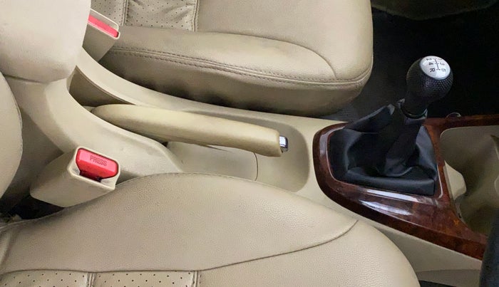 2012 Honda City 1.5L I-VTEC V MT, Petrol, Manual, 56,197 km, Gear Lever