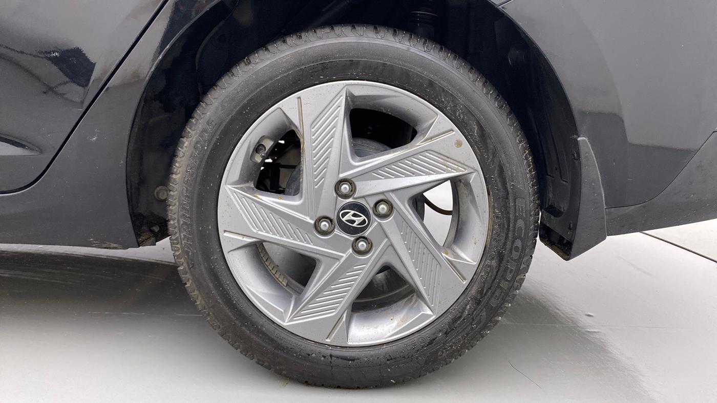 2021 Hyundai Verna SX 1.5 VTVT, Petrol, Manual, 19,214 km, Right Rear Wheel