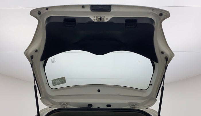 2018 Maruti Swift VXI, Petrol, Manual, 1,20,134 km, Boot Door Open