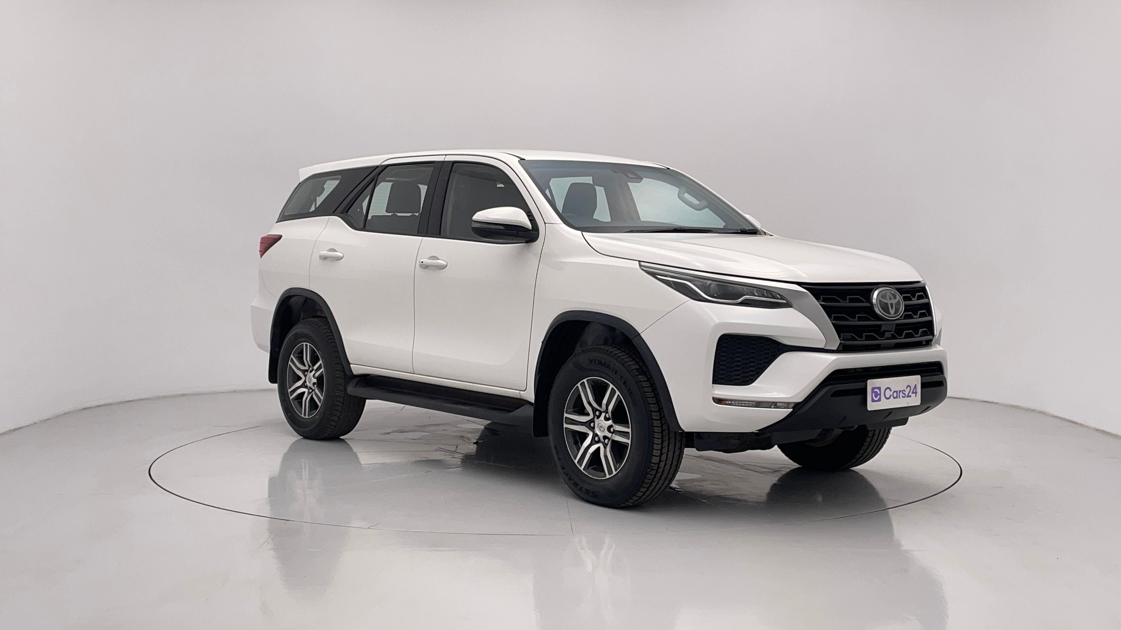 Toyota Fortuner image