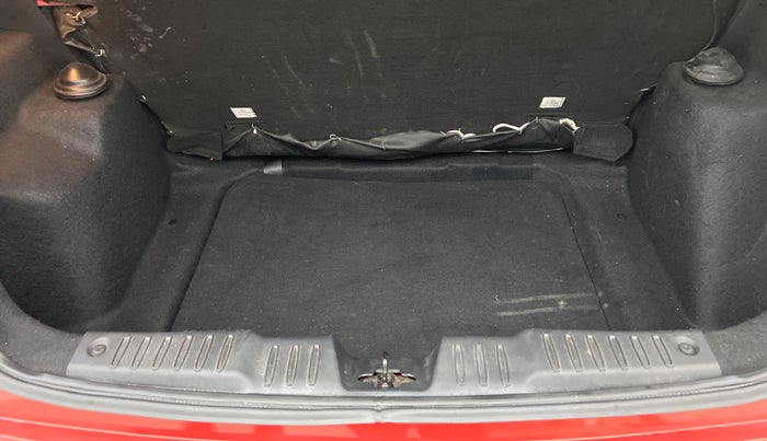 2020 Tata ALTROZ XZ 1.2, Petrol, Manual, 23,332 km, Boot Inside