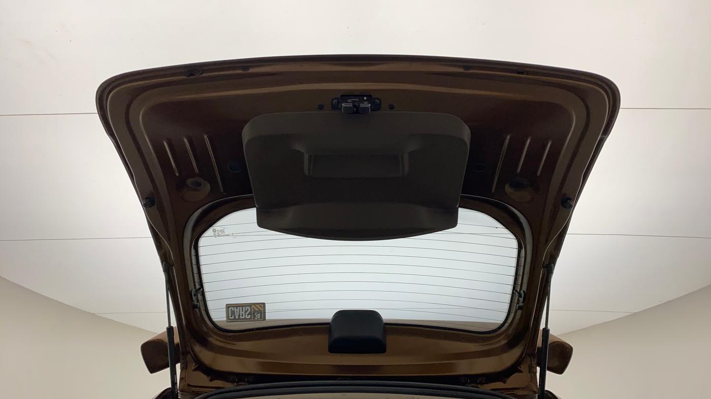 2018 Renault Duster RXS CVT, Petrol, Automatic, 36,228 km, Boot Door Open
