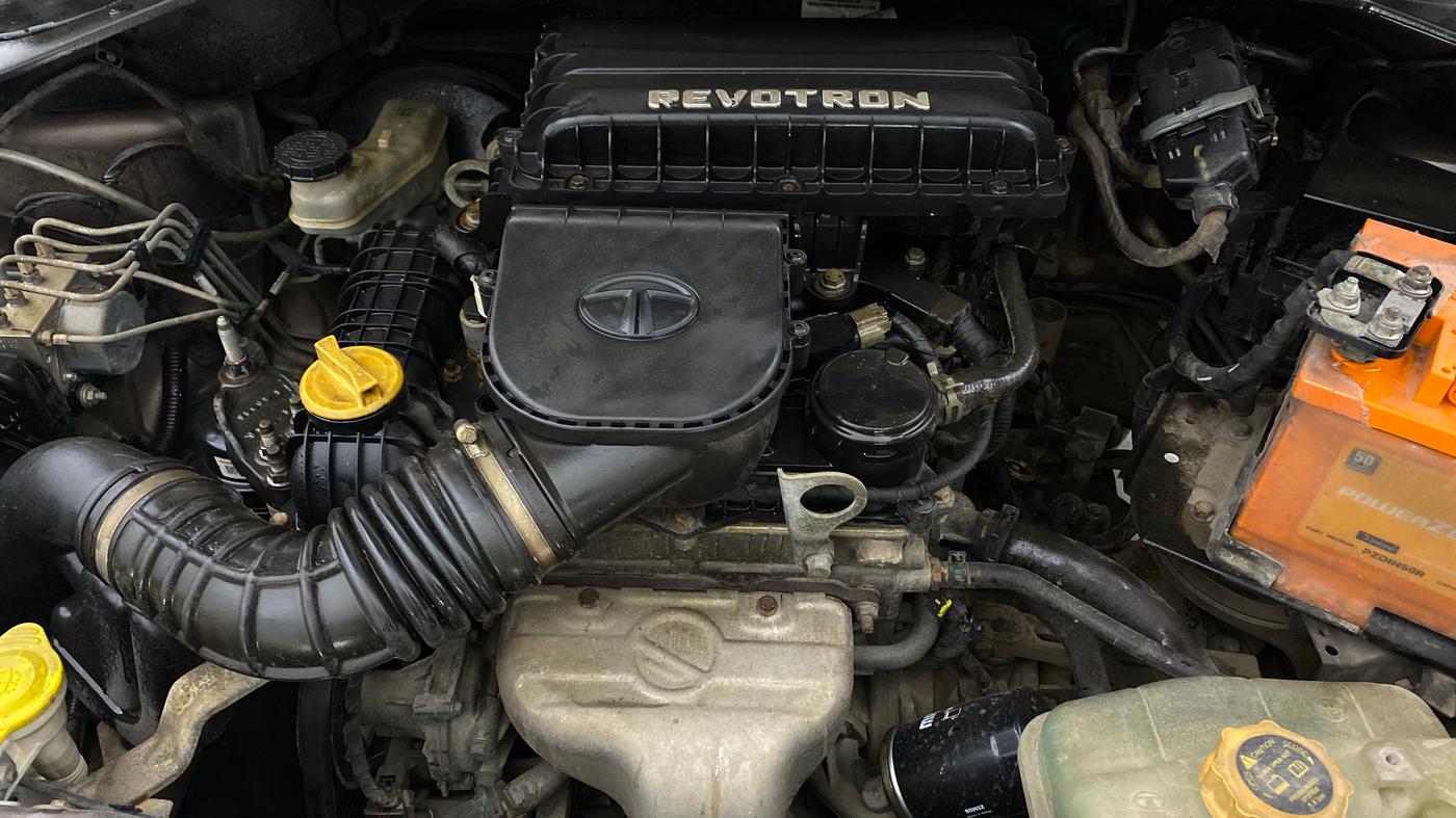 2018 Tata Tiago XZ PETROL, Petrol, Manual, 84,913 km, Engine View