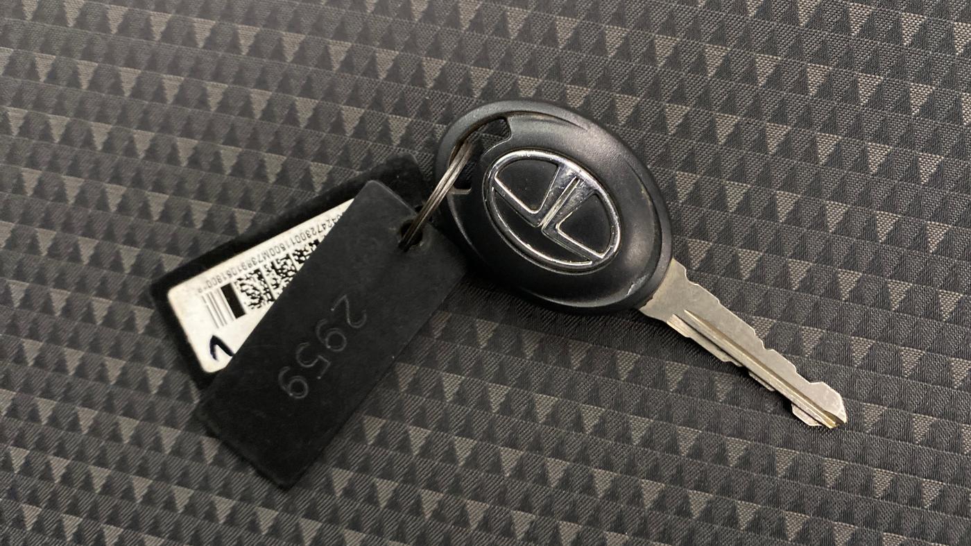 2018 Tata Tiago XZ PETROL, Petrol, Manual, 84,913 km, Key Close Up