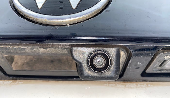 2021 Volkswagen TAIGUN TOPLINE 1.0 TSI MT, Petrol, Manual, 91,658 km, Parking Camera