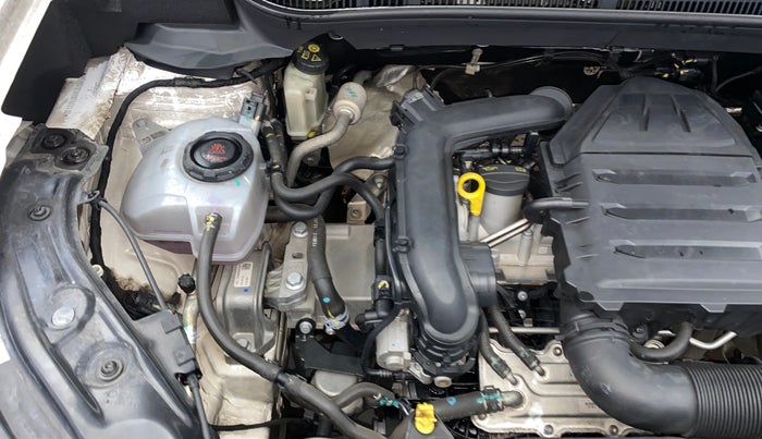 2021 Volkswagen TAIGUN TOPLINE 1.0 TSI MT, Petrol, Manual, 91,658 km, Engine View - Right