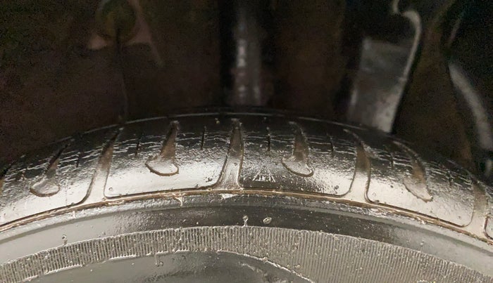 2016 Hyundai Grand i10 ASTA (O) AT 1.2 KAPPA VTVT, Petrol, Automatic, 71,251 km, Left Rear Tyre Tread