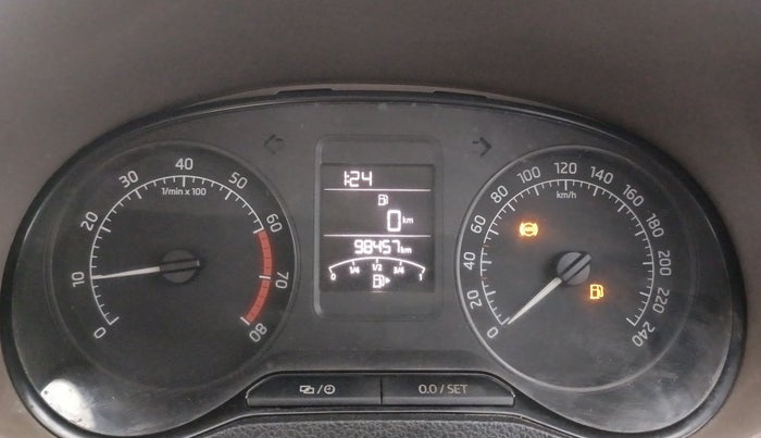 2015 Skoda Rapid ELEGANCE 1.6 MPI MT, Petrol, Manual, 98,452 km, Odometer Image