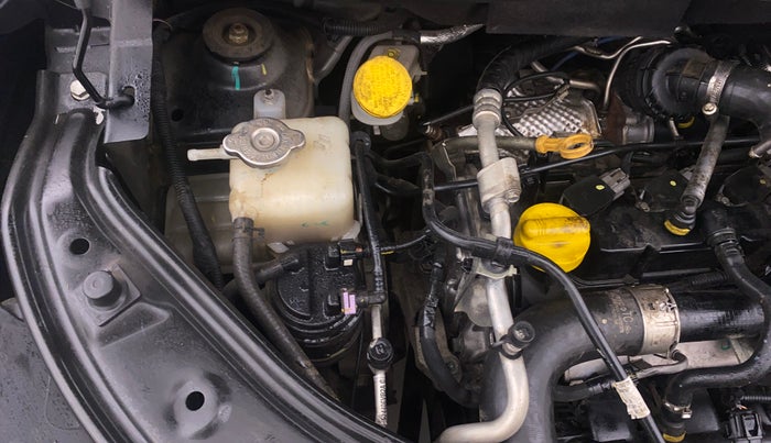 2022 Nissan MAGNITE XV TURBO CVT, Petrol, Automatic, 41,962 km, Engine View - Right