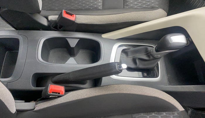 2022 Nissan MAGNITE XV TURBO CVT, Petrol, Automatic, 41,962 km, Gear Lever