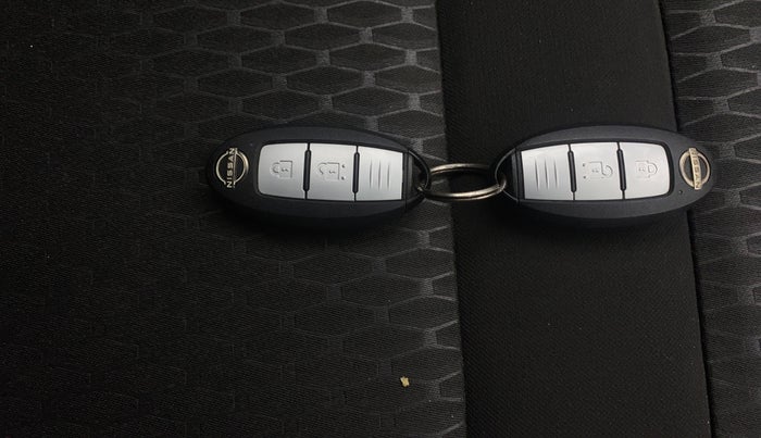 2022 Nissan MAGNITE XV TURBO CVT, Petrol, Automatic, 41,962 km, Key Close Up