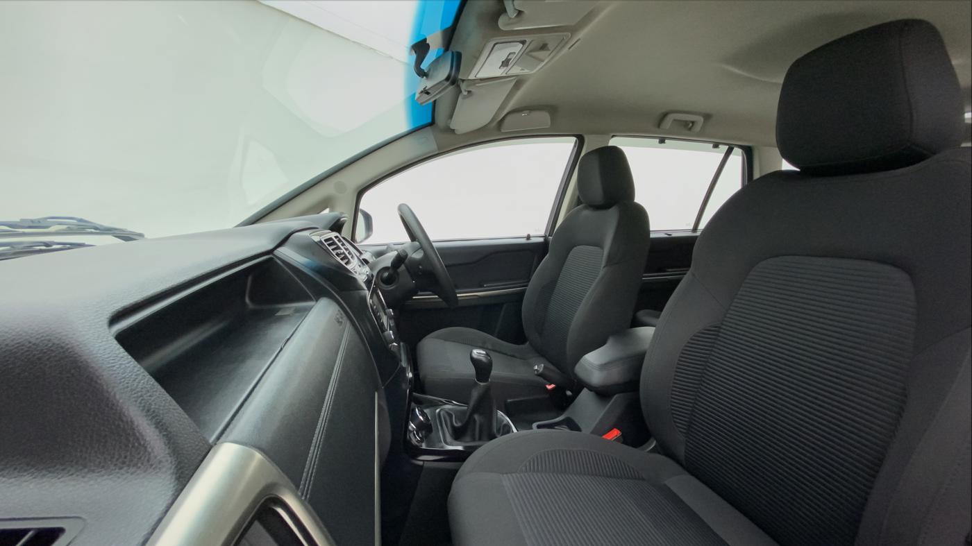 2017 Tata Hexa Varicor 400 XM, Diesel, Manual, 64,177 km, Right Side Front Door Cabin
