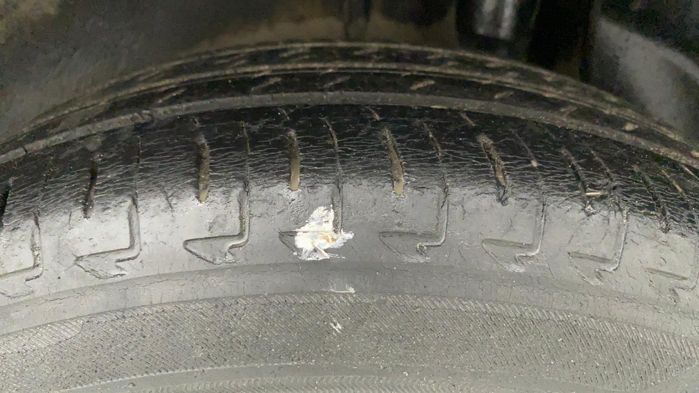 2017 Maruti IGNIS DELTA 1.2 AMT, Petrol, Automatic, 50,688 km, Left Rear Tyre Tread
