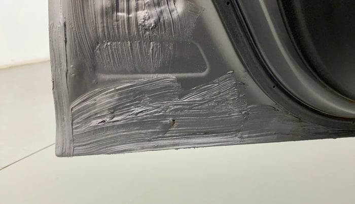 2017 Maruti IGNIS DELTA 1.2 AMT, Petrol, Automatic, 50,688 km, Front passenger door - Slight discoloration