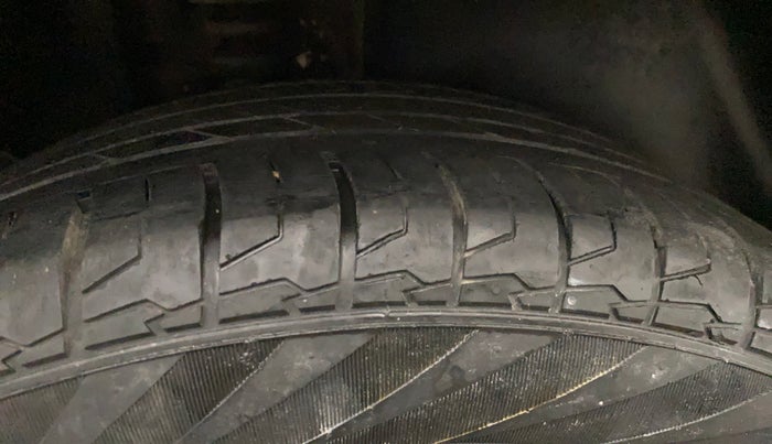 2021 Hyundai Creta SX 1.5 DIESEL, Diesel, Manual, 41,424 km, Right Rear Tyre Tread