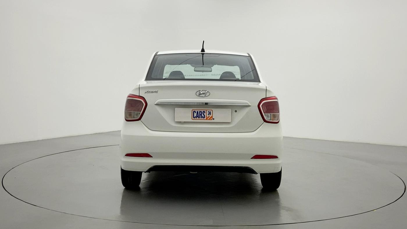 2014 Hyundai Xcent BASE 1.2, Petrol, Manual, 1,03,061 km, Back/Rear